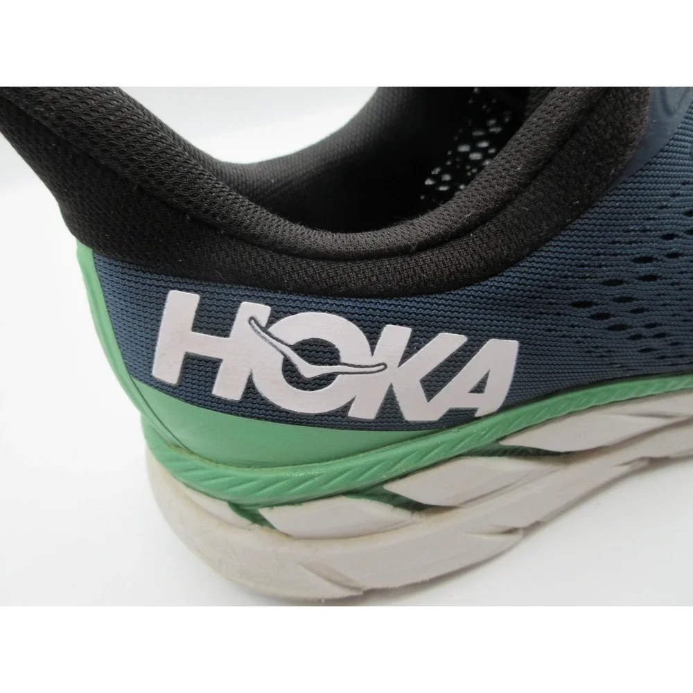 Hoka One One hoka one